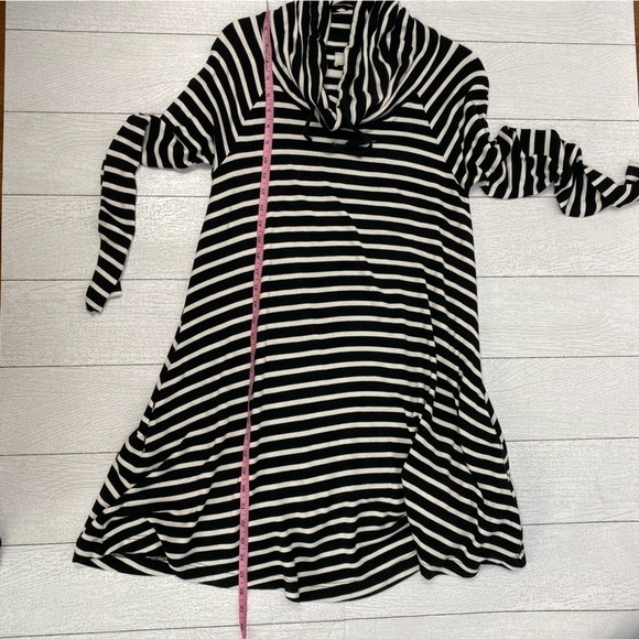 Lou & Grey black white stripe easy signature soft stretch Knit dress size S - Picture 14 of 15